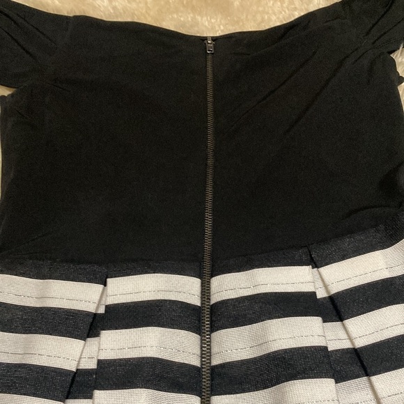 City studio off the shoulder dress size 7 - Picture 3 of 9